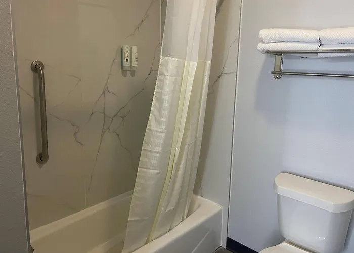 Quality Suites Abilene Mall Area